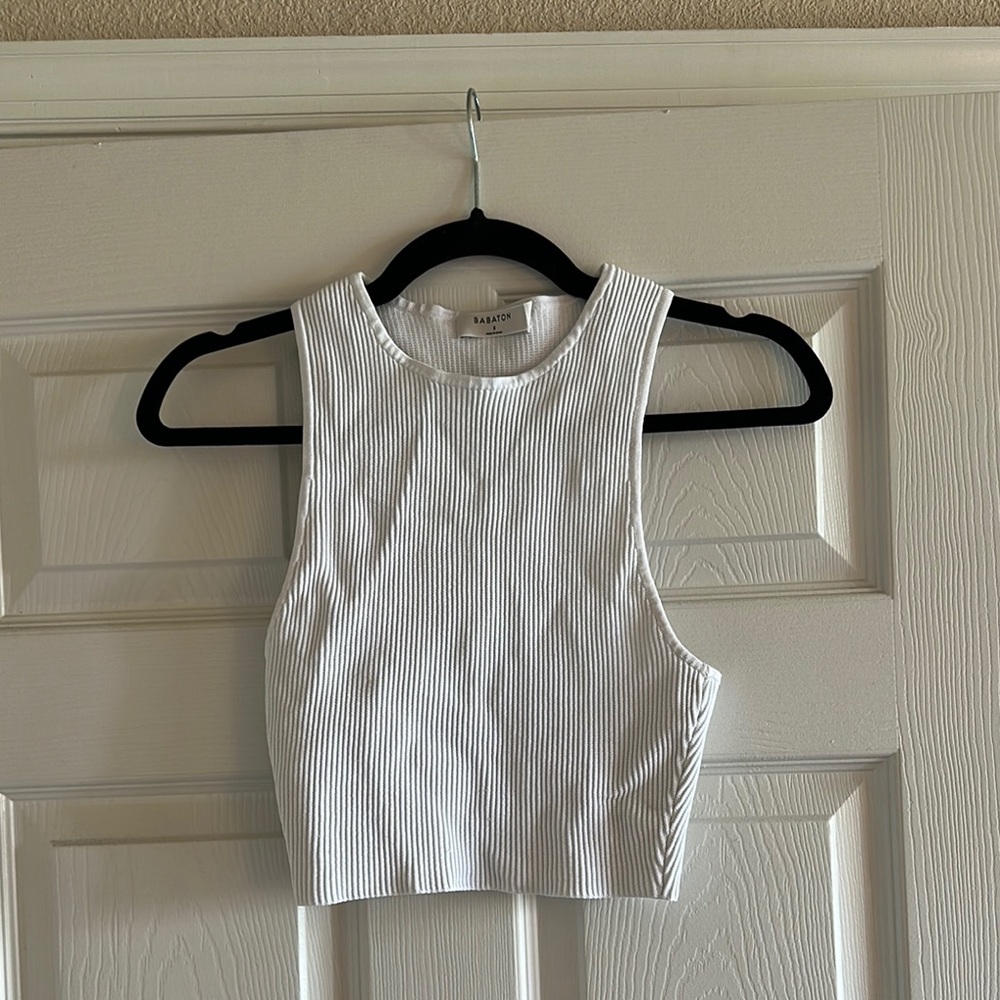 Aritzia Babaton Ribbed Sleeveless Fitted Crop Tank Top